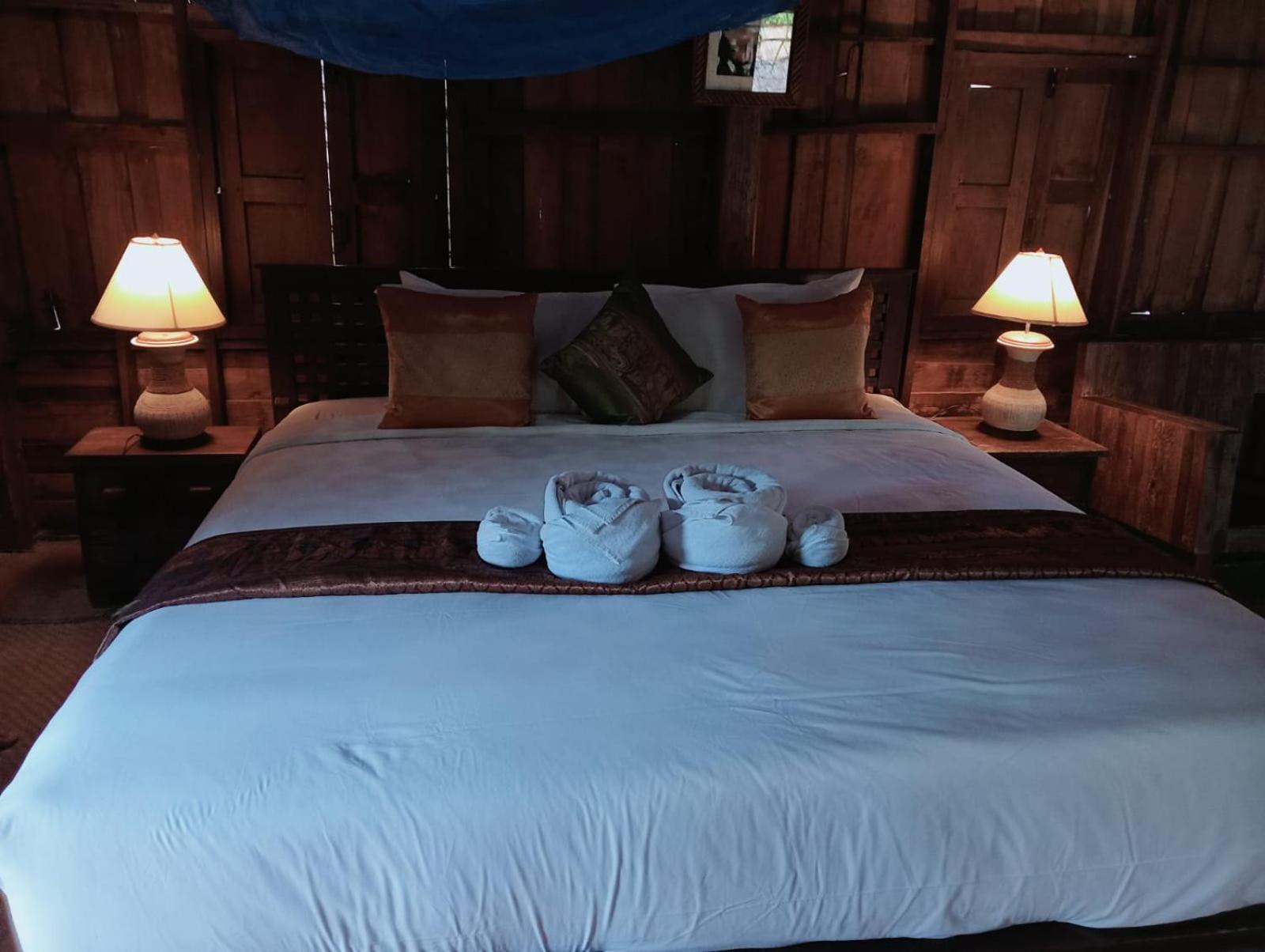 On The Mekong Resort Luang Prabang Luaran gambar